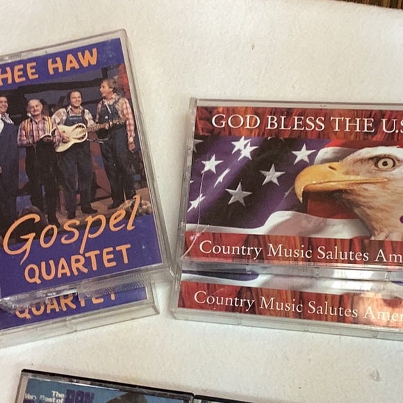 FINAL SALE PRICE 12 Pc Country & Christmas Cassette Tape Lot - Picture 2 of 6